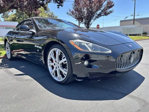 2016 Maserati GranTurismo Base