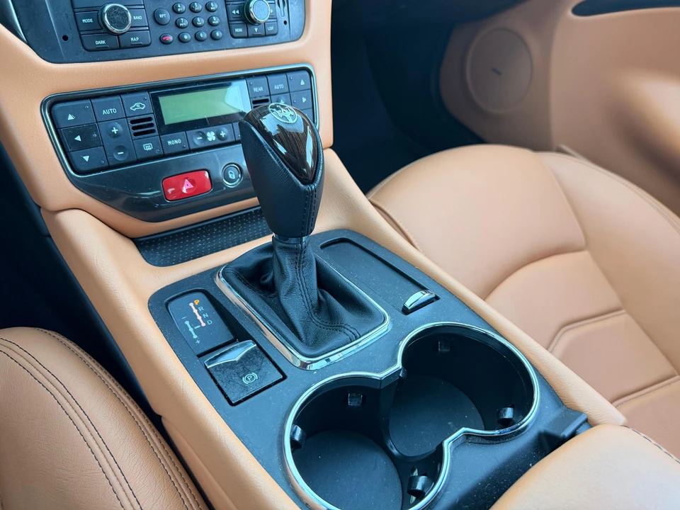 2016 Maserati GranTurismo 1st Gen - Image 26 of 31