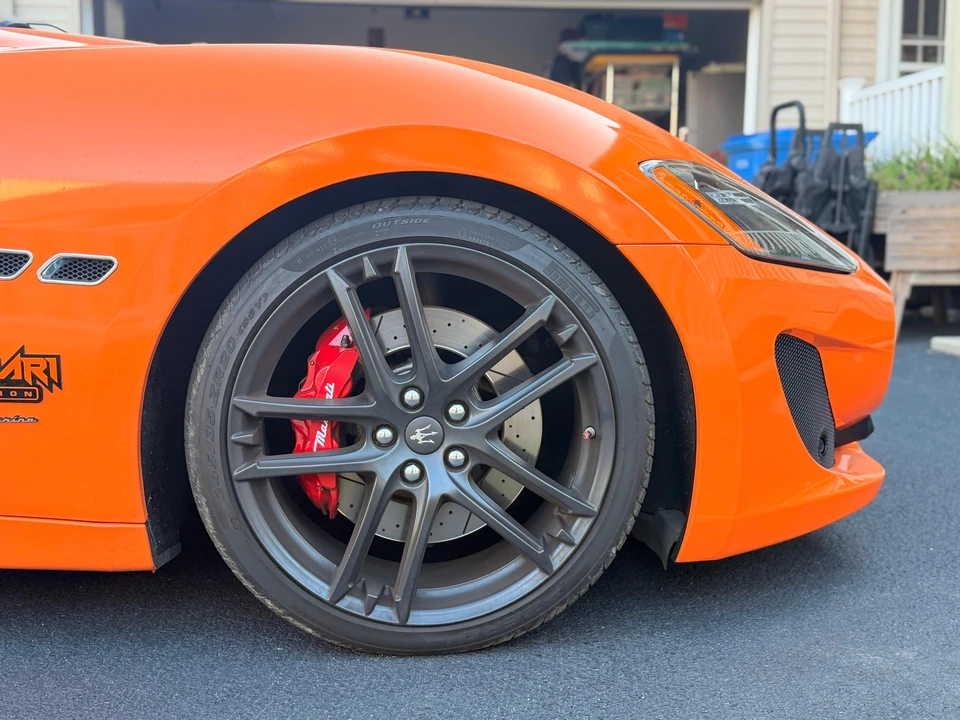 2016 Maserati GranTurismo 1st Gen - Image 15 of 31