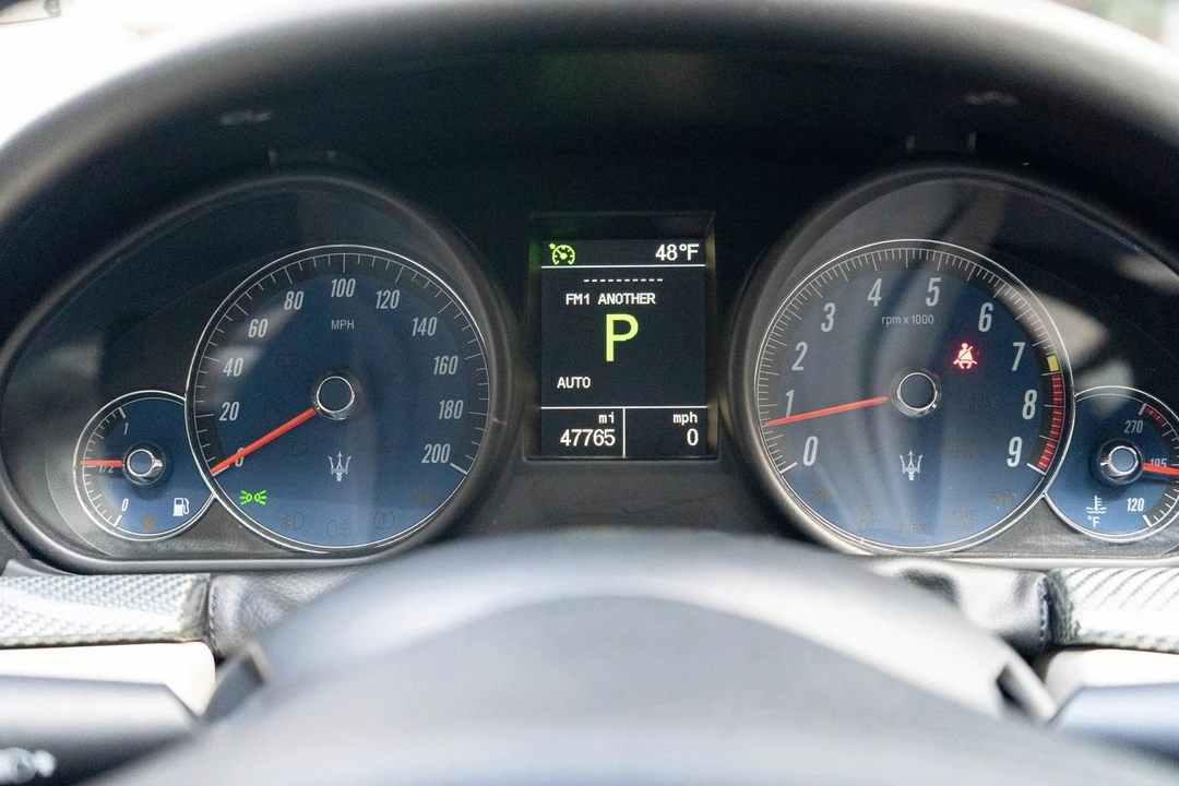 2016 Maserati GranTurismo 1st Gen - Image 15 of 21