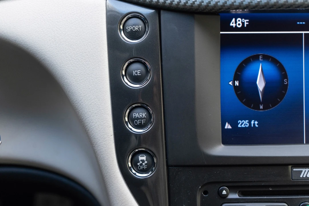 2016 Maserati GranTurismo 1st Gen - Image 19 of 21
