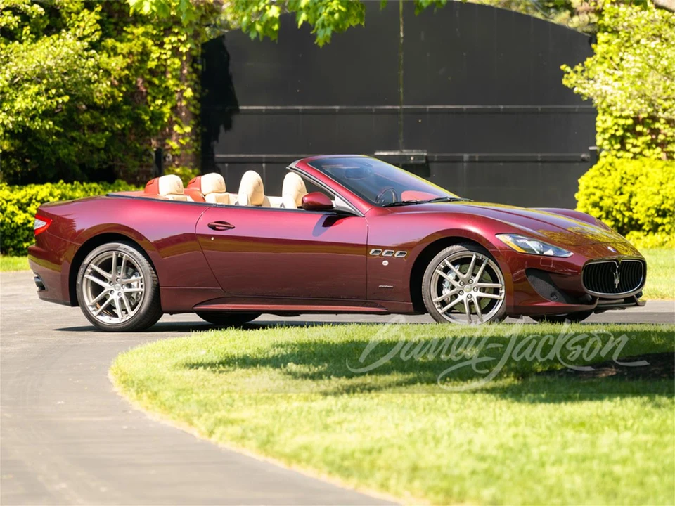 2016 Maserati GranTurismo 1st Gen - Image 2 of 5