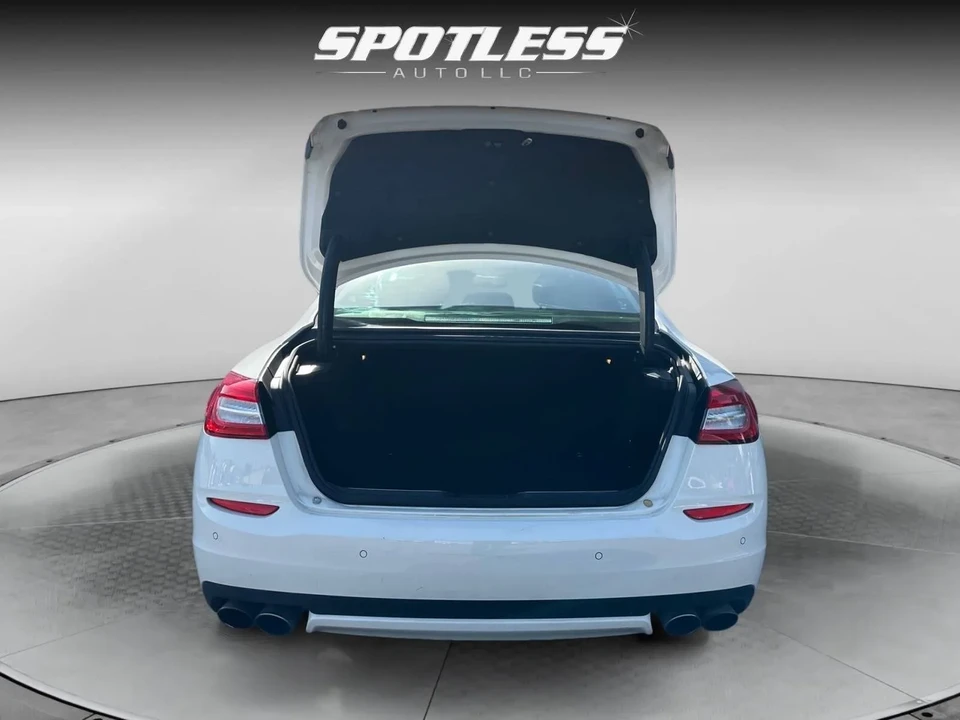 2016 Maserati Quattroporte 6th Gen - Image 28 of 28