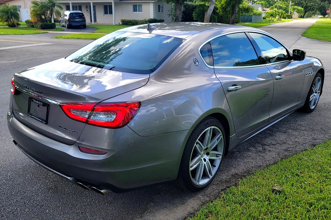 2016 Maserati Quattroporte 6th Gen - Image 4 of 31