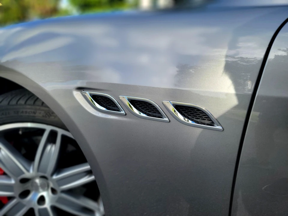 2016 Maserati Quattroporte 6th Gen - Image 28 of 31