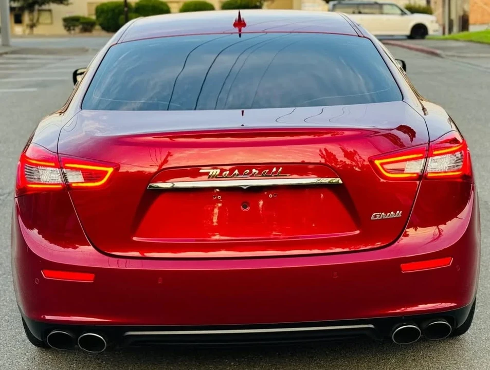 2016 Maserati Ghibli 3rd Gen - Image 2 of 15