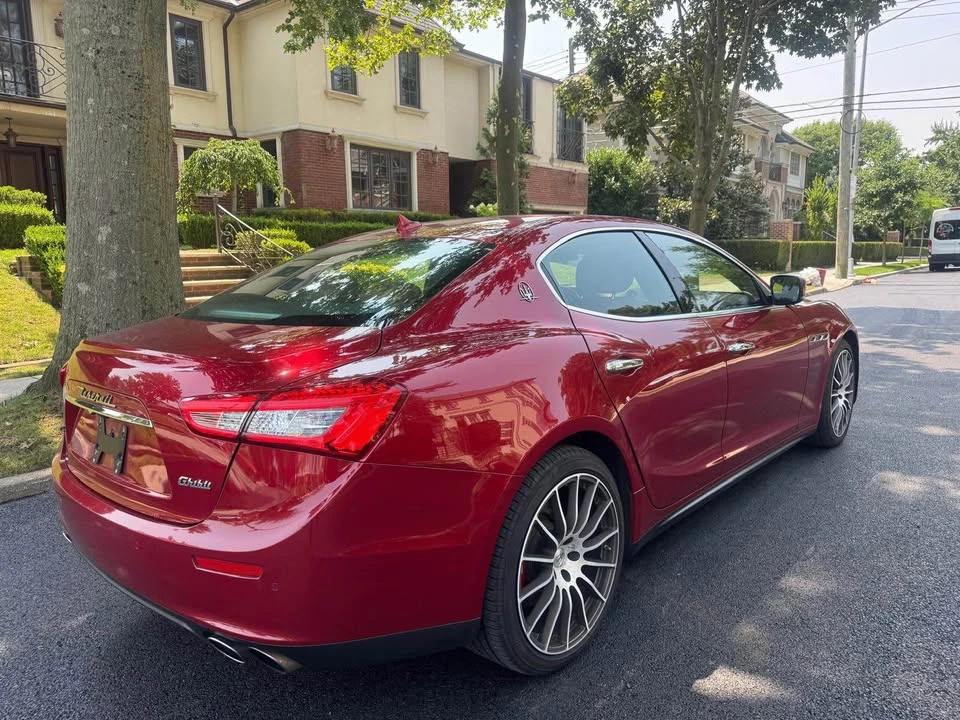 2016 Maserati Ghibli 3rd Gen - Image 2 of 18