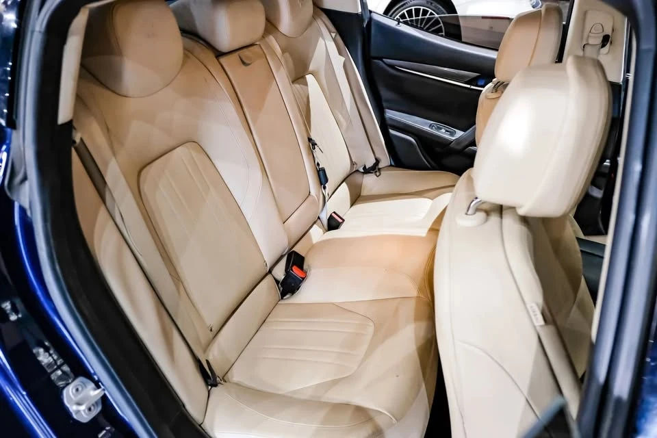 2016 Maserati Ghibli 3rd Gen - Image 14 of 18