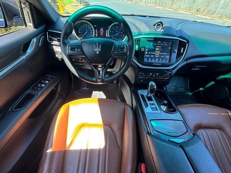 2016 Maserati Ghibli 3rd Gen - Image 10 of 17