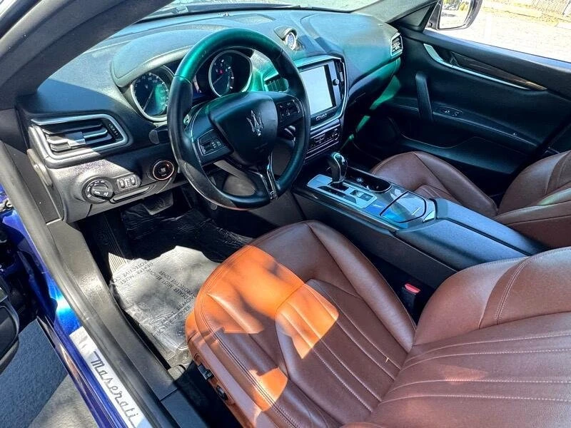 2016 Maserati Ghibli 3rd Gen - Image 12 of 17