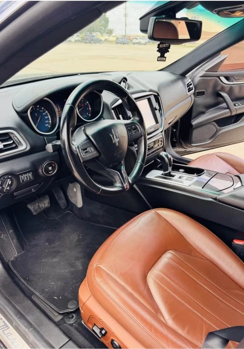2016 Maserati Ghibli 3rd Gen - Image 4 of 9