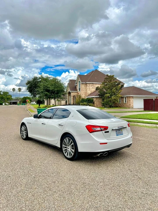2016 Maserati Ghibli 3rd Gen - Image 2 of 7