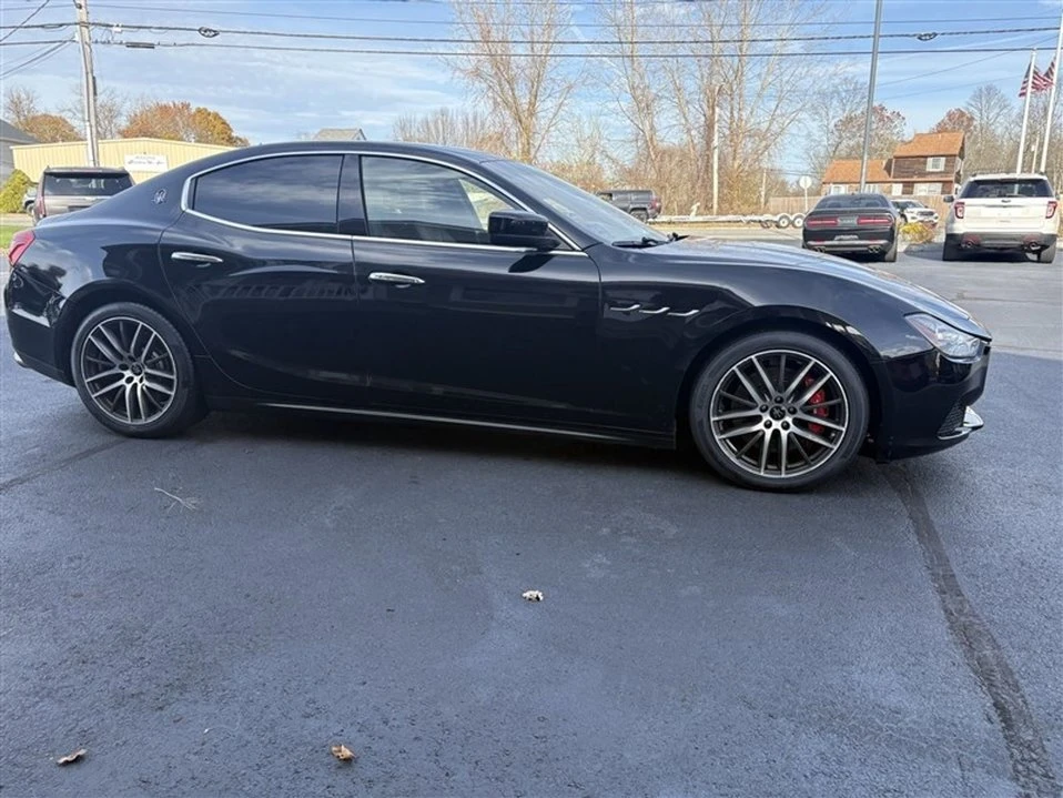 2016 Maserati Ghibli 3rd Gen - Image 6 of 19