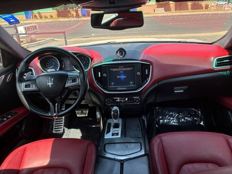 2016 Maserati Ghibli 3rd Gen - Image 15 of 16