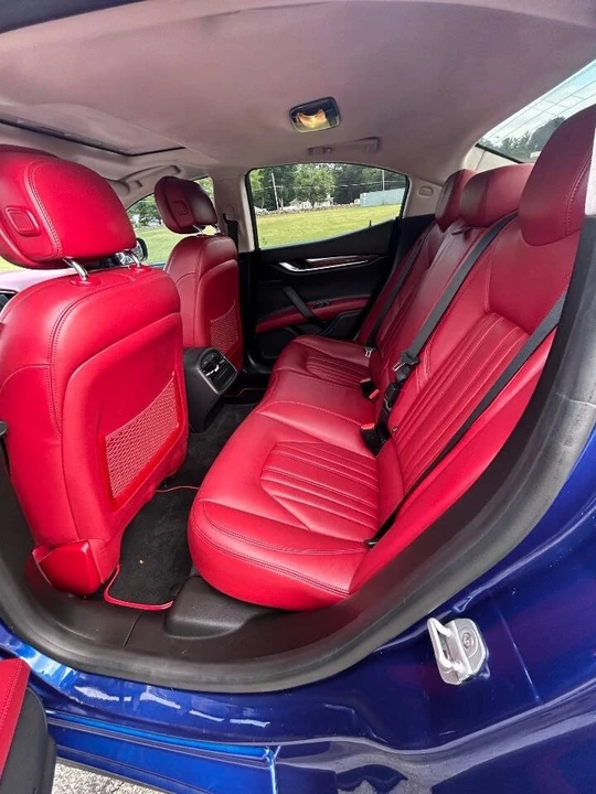 2016 Maserati Ghibli 3rd Gen - Image 15 of 19