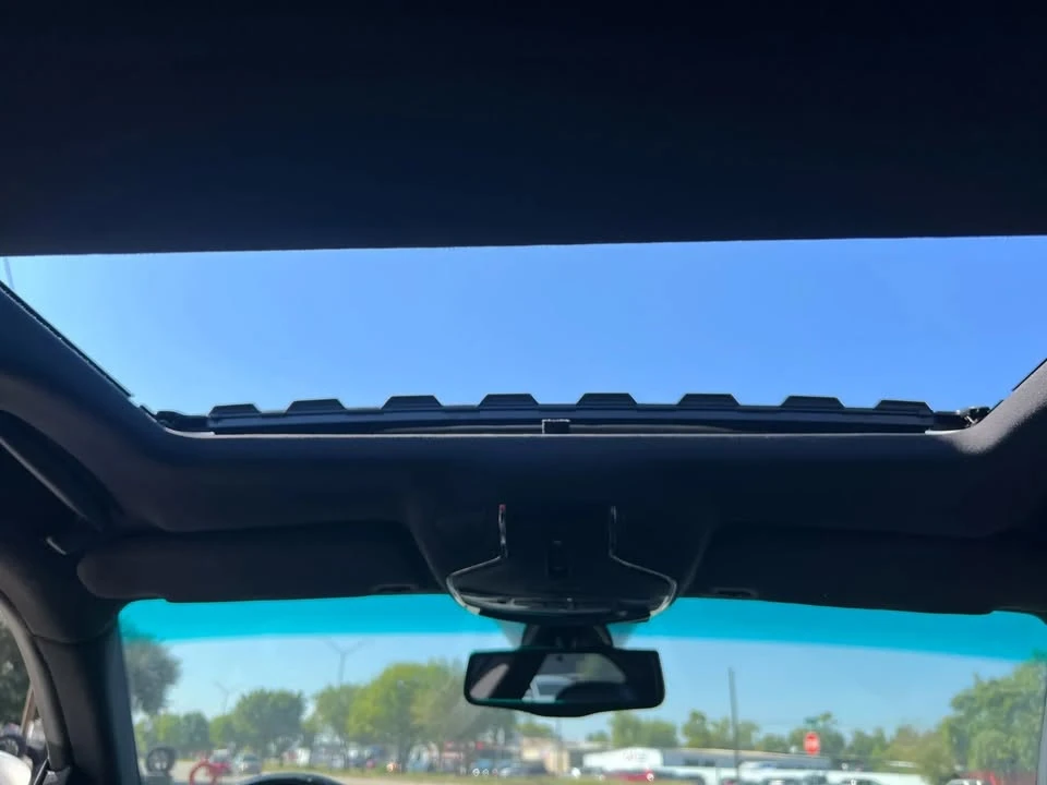 2016 Maserati Ghibli 3rd Gen - Image 17 of 20