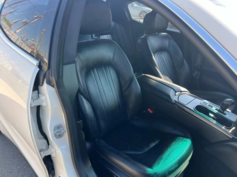 2016 Maserati Ghibli 3rd Gen - Image 15 of 20