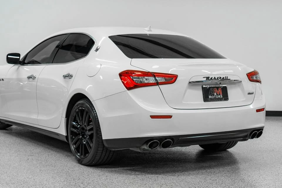2016 Maserati Ghibli 3rd Gen - Image 13 of 19