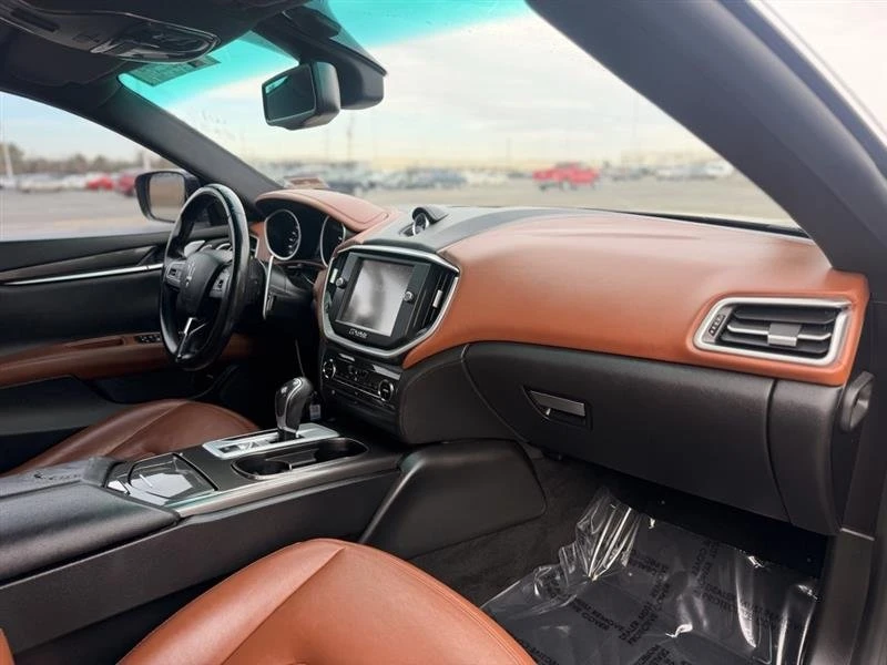 2016 Maserati Ghibli 3rd Gen - Image 12 of 20