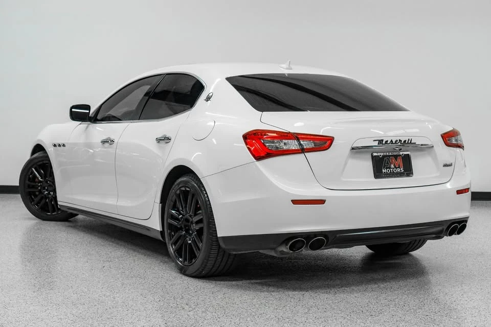 2016 Maserati Ghibli 3rd Gen - Image 11 of 19