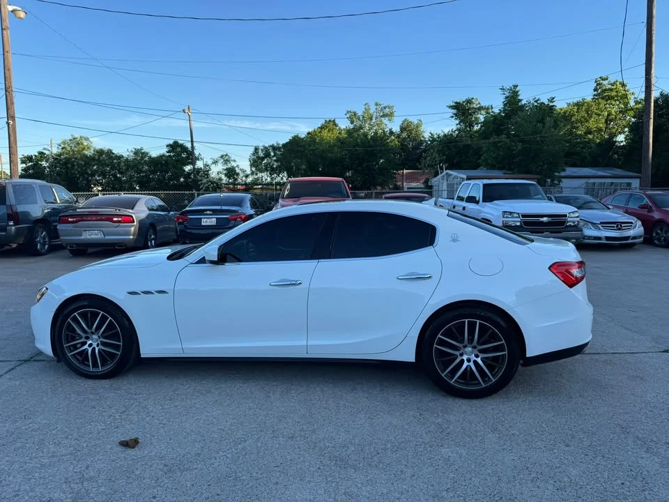 2016 Maserati Ghibli 3rd Gen - Image 15 of 20