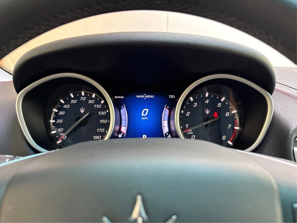 2016 Maserati Ghibli 3rd Gen - Image 15 of 18