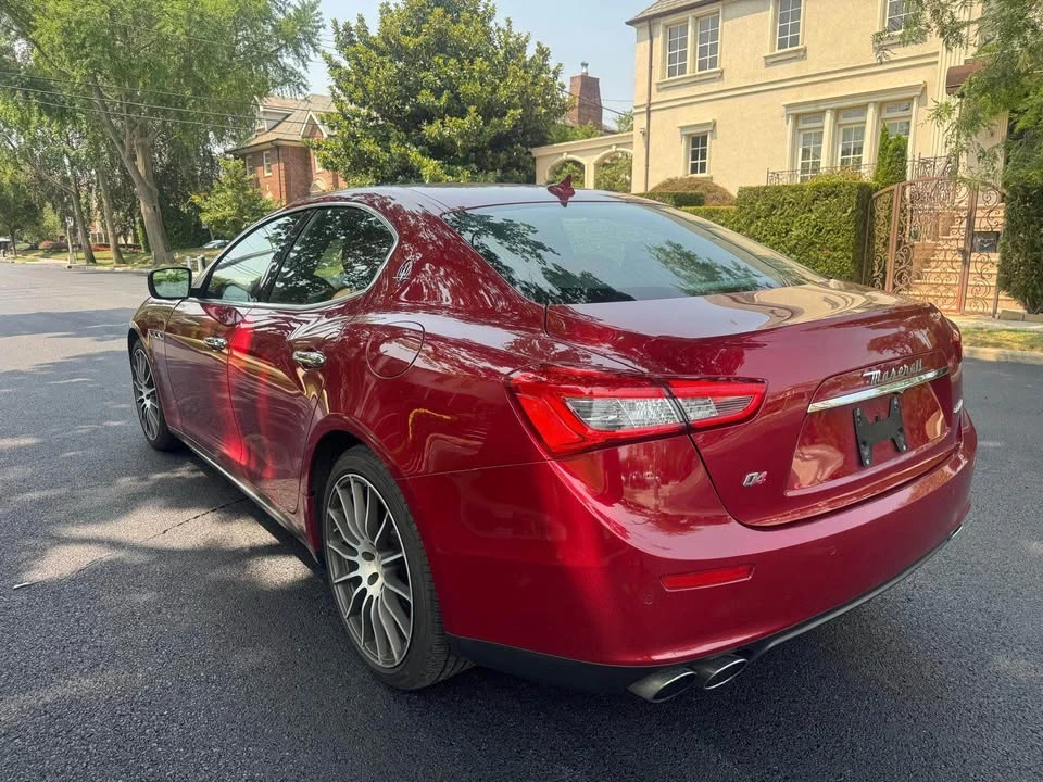 2016 Maserati Ghibli 3rd Gen - Image 4 of 16