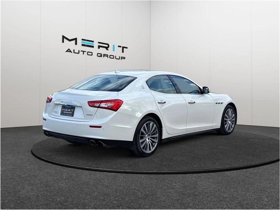 2016 Maserati Ghibli 3rd Gen - Image 9 of 20