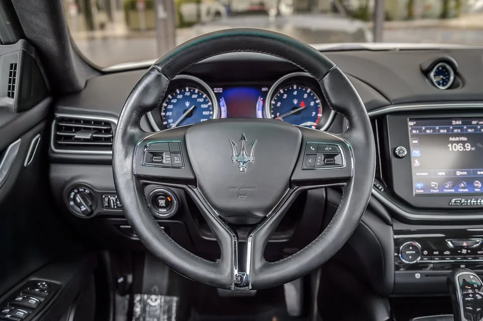 2016 Maserati Ghibli 3rd Gen - Image 8 of 20