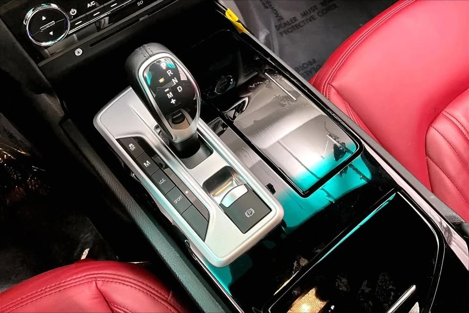2016 Maserati Ghibli 3rd Gen - Image 7 of 10