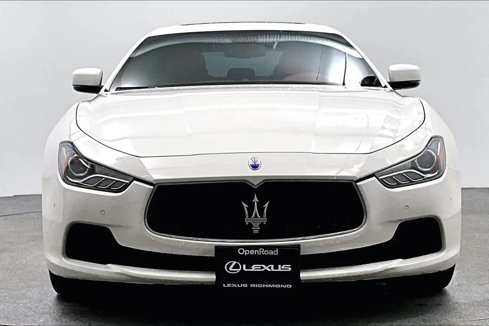 2016 Maserati Ghibli 3rd Gen - Image 2 of 10