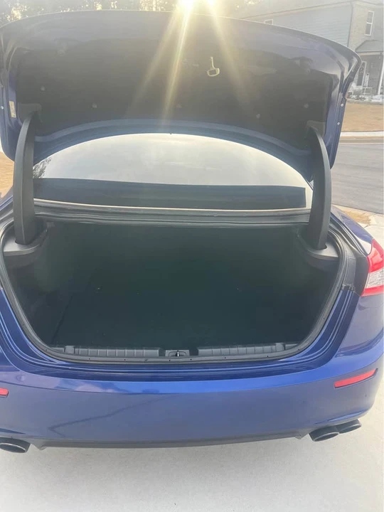 2016 Maserati Ghibli 3rd Gen - Image 9 of 11