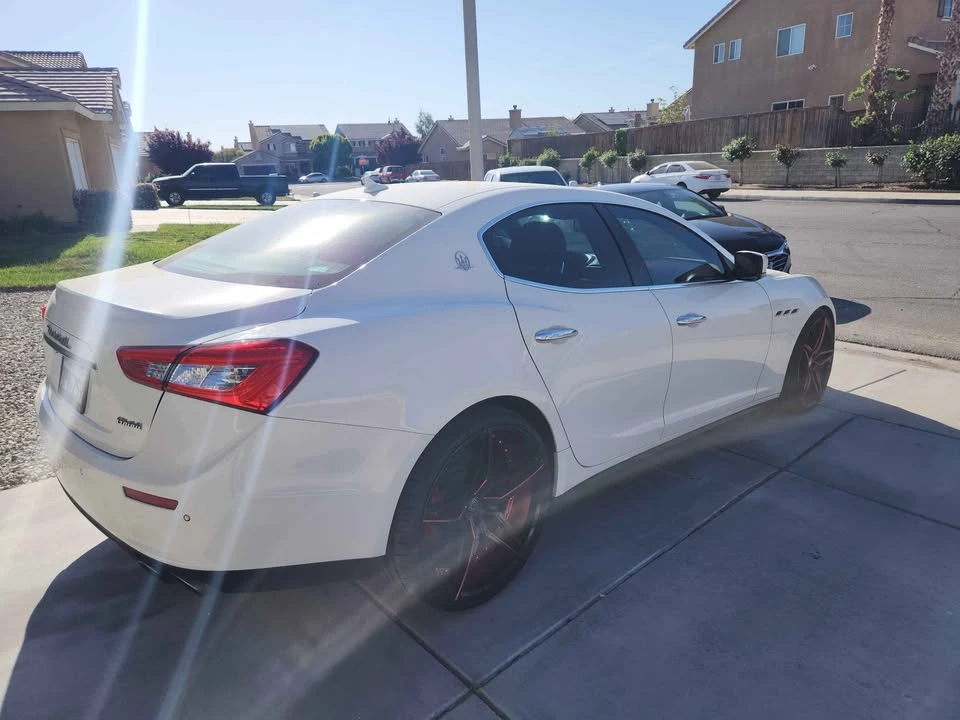 2016 Maserati Ghibli 3rd Gen - Image 7 of 17