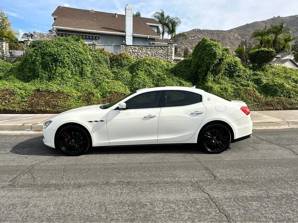2016 Maserati Ghibli 3rd Gen - Image 3 of 19