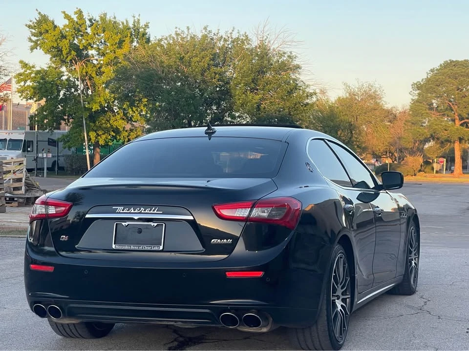 2016 Maserati Ghibli 3rd Gen - Image 3 of 12