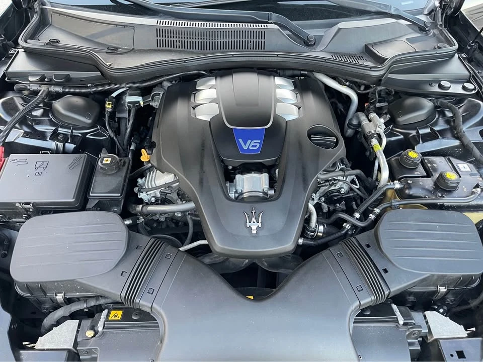 2016 Maserati Ghibli 3rd Gen - Image 10 of 12