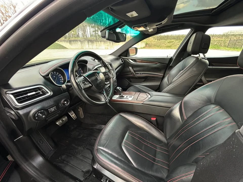 2016 Maserati Ghibli 3rd Gen - Image 13 of 16