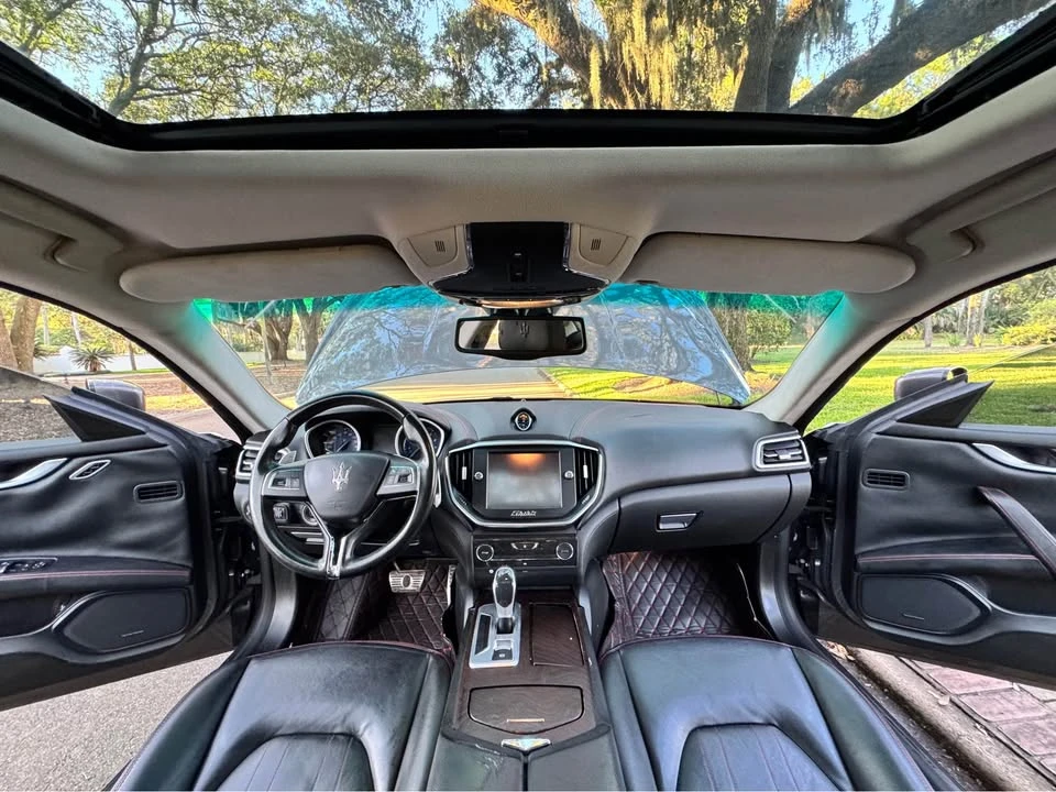 2016 Maserati Ghibli 3rd Gen - Image 15 of 19
