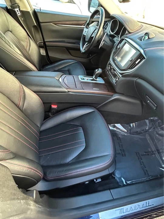 2016 Maserati Ghibli 3rd Gen - Image 9 of 12