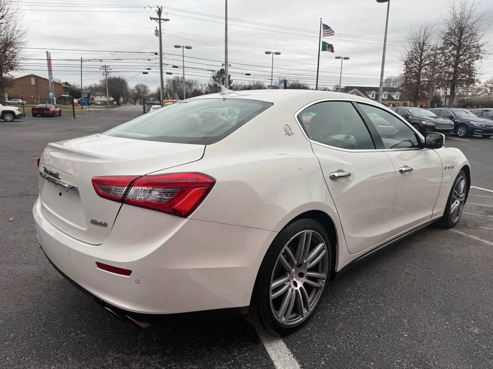 2016 Maserati Ghibli 3rd Gen - Image 4 of 18