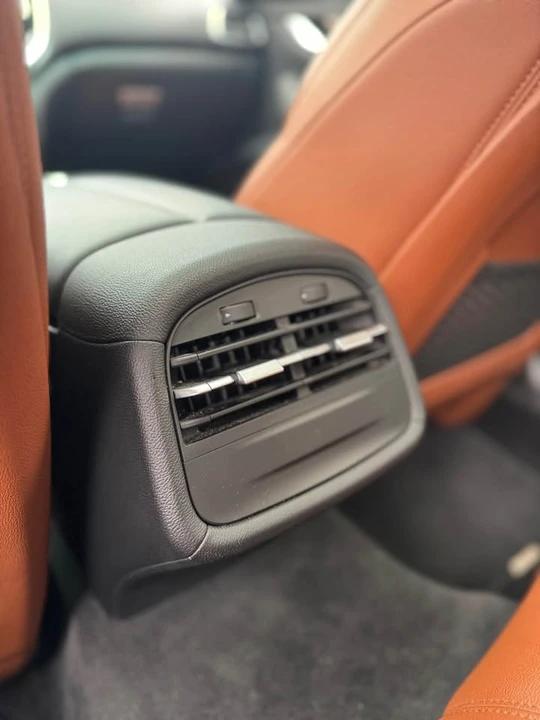 2016 Maserati Ghibli 3rd Gen - Image 9 of 15