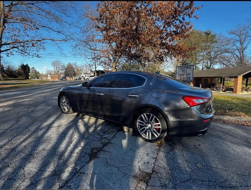 2016 Maserati Ghibli 3rd Gen - Image 5 of 15