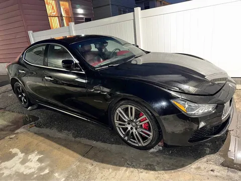 2016 Maserati Ghibli S Q4 Sedan