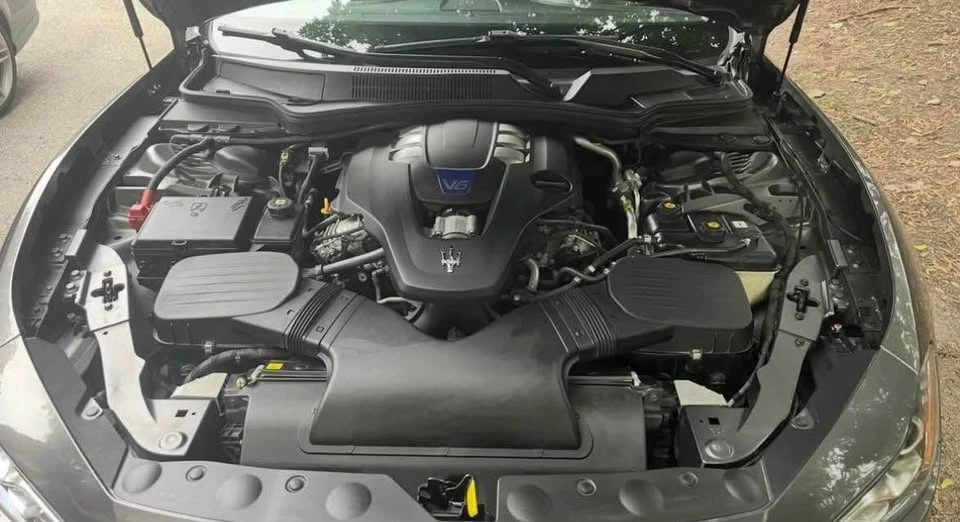 2016 Maserati Ghibli 3rd Gen - Image 9 of 10