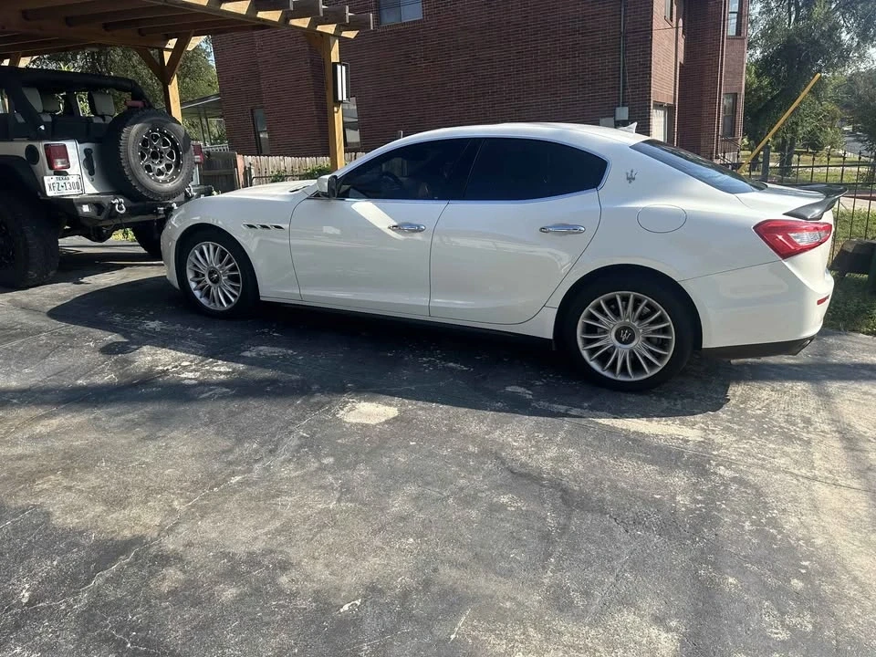2016 Maserati Ghibli 3rd Gen - Image 3 of 9