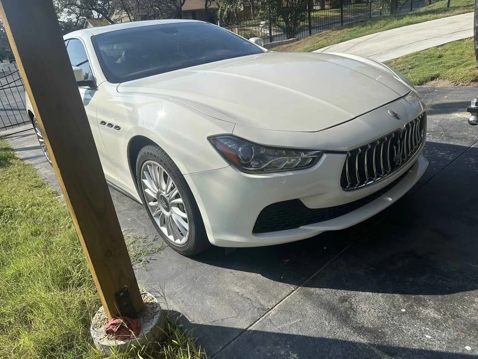 2016 Maserati Ghibli 3rd Gen - Image 2 of 9