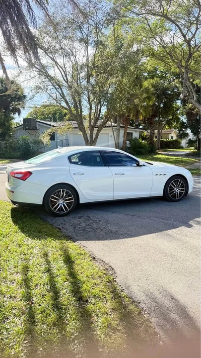 2016 Maserati Ghibli 3rd Gen - Image 5 of 11