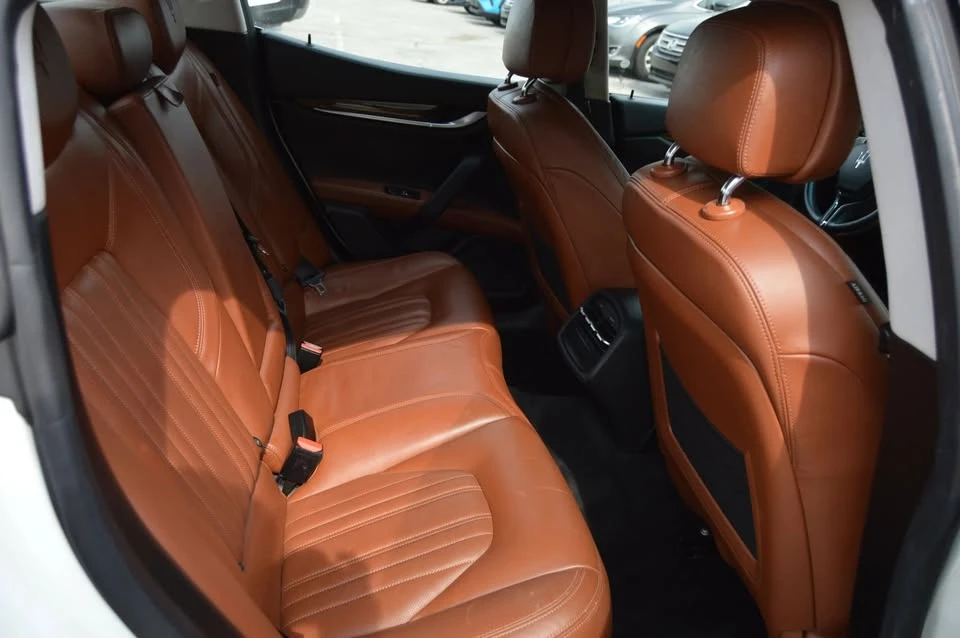 2016 Maserati Ghibli 3rd Gen - Image 19 of 20