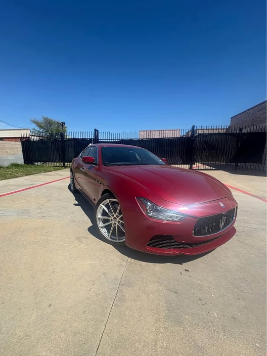 2016 Maserati Ghibli 3rd Gen - Image 2 of 9
