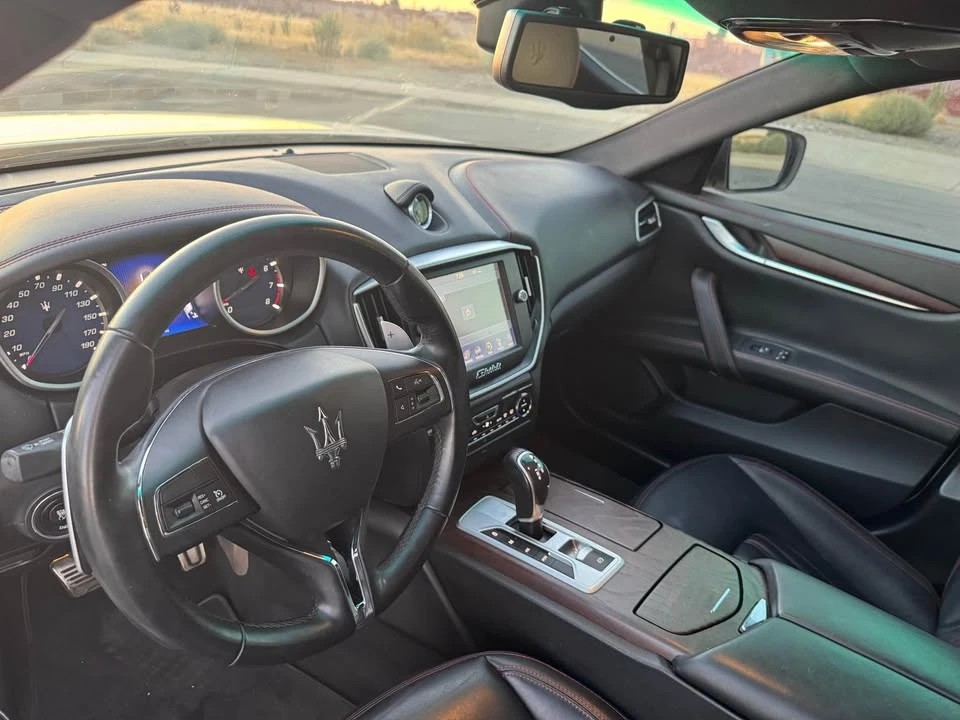 2016 Maserati Ghibli 3rd Gen - Image 14 of 16
